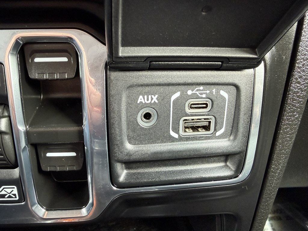 2025 Jeep Wrangler Image 51