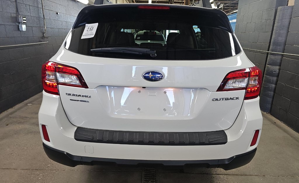 2015 Subaru Outback Image 3