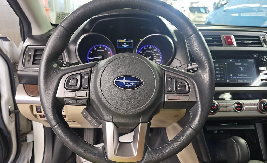 2015 Subaru Outback Image 13