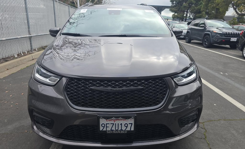 2023 Chrysler Pacifica Image 6