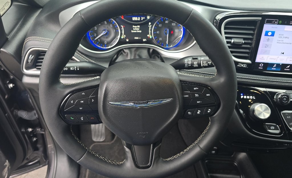 2023 Chrysler Pacifica Image 14