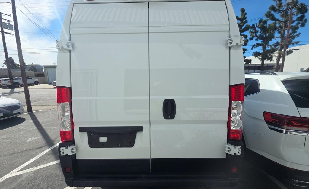 2021 RAM Promaster Image 3