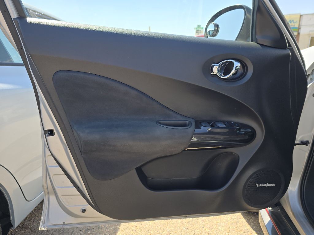 2014 Nissan Juke Image 11