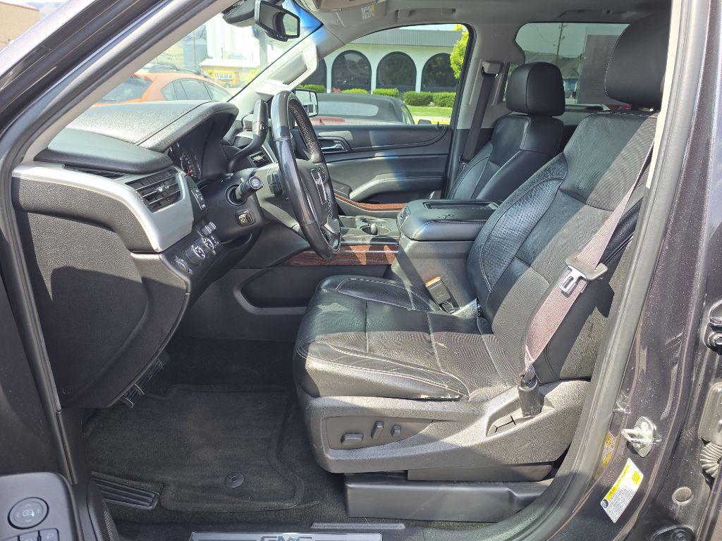 2016 GMC Yukon Image 11