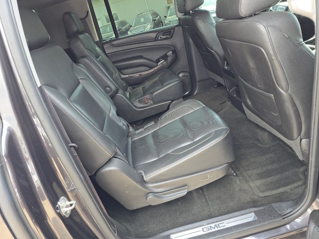 2016 GMC Yukon Image 17