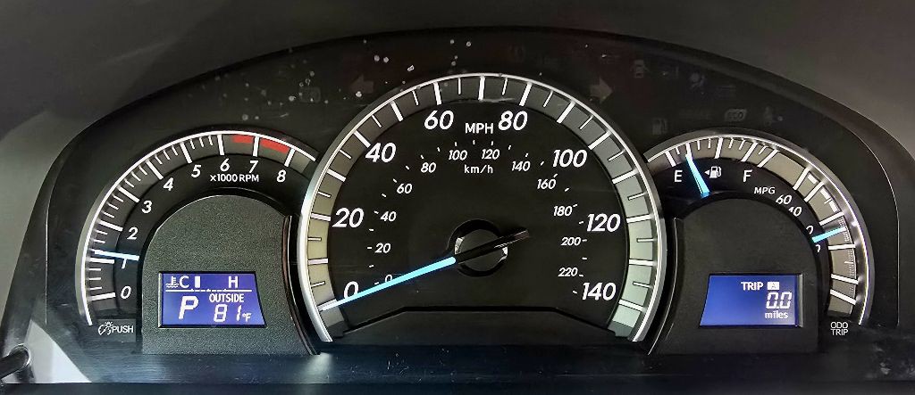 2013 Toyota Camry Image 13