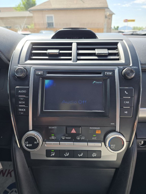2013 Toyota Camry Image 14