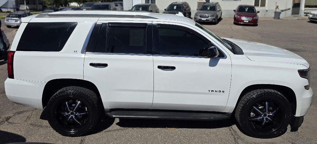 2016 Chevrolet Tahoe Image 4