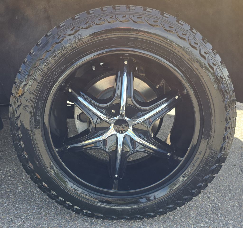 2016 Chevrolet Tahoe Image 9