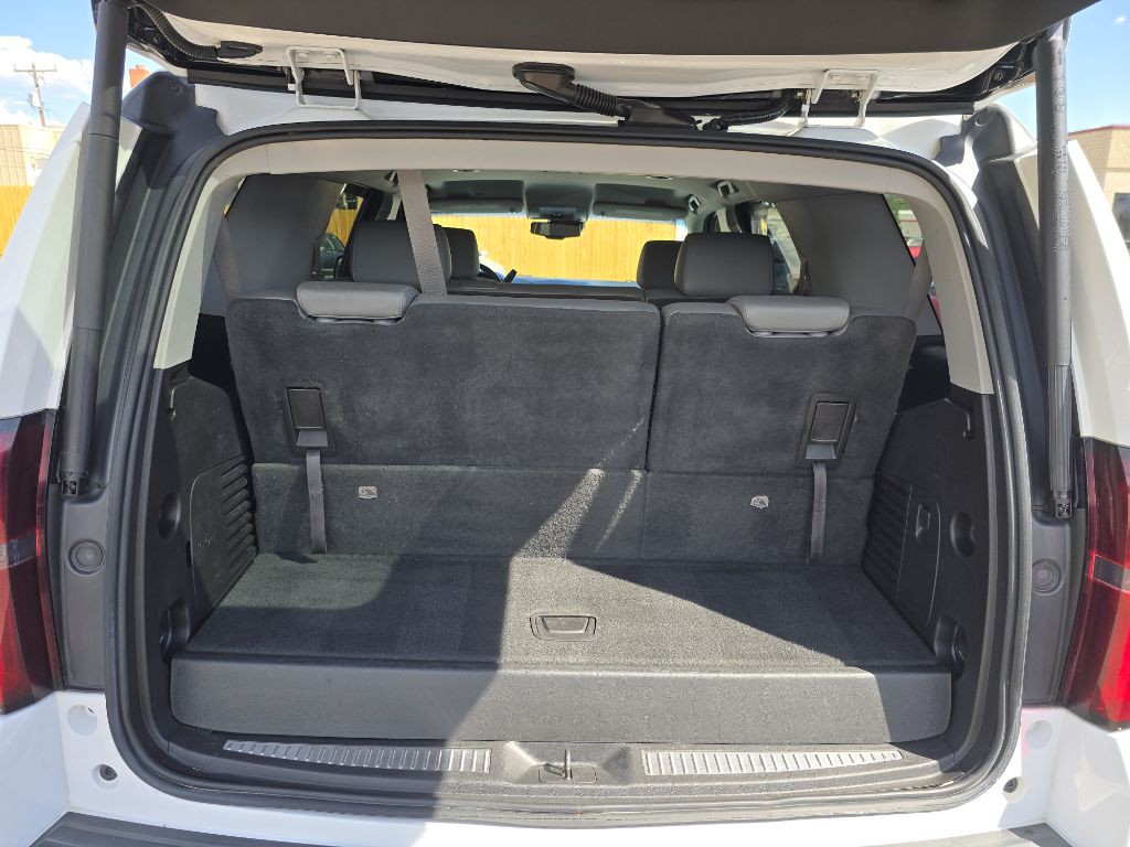 2016 Chevrolet Tahoe Image 17