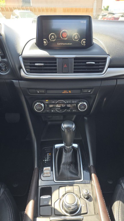 2018 Mazda Mazda3 Image 14