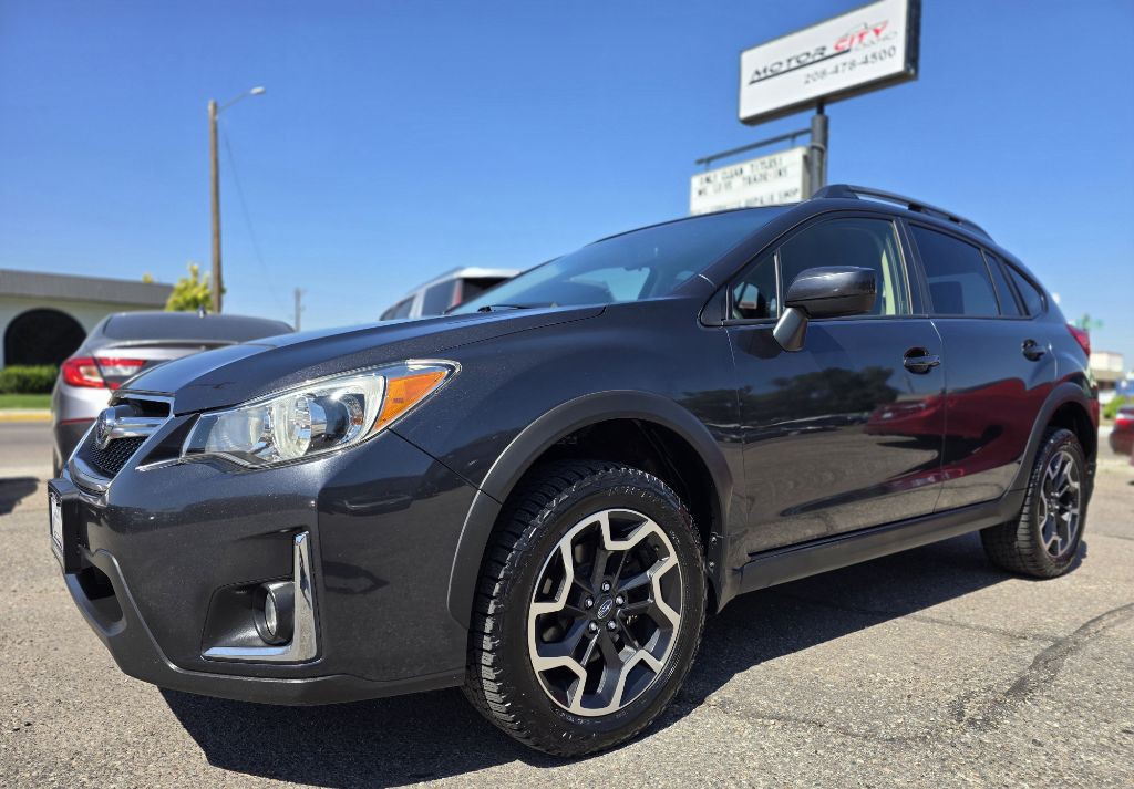 2017 Subaru Crosstrek Image 1