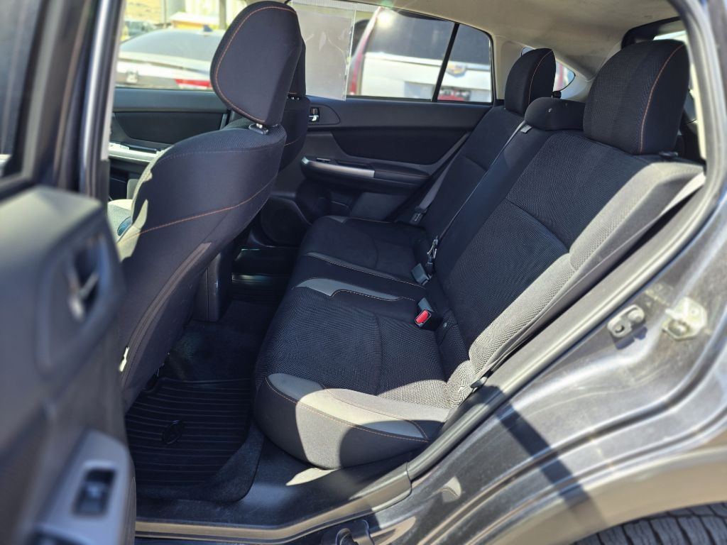 2017 Subaru Crosstrek Image 16