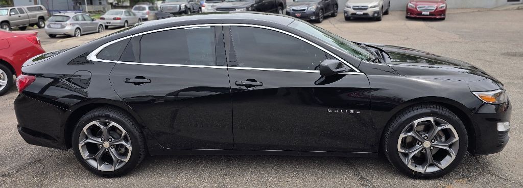 2020 Chevrolet Malibu Image 4