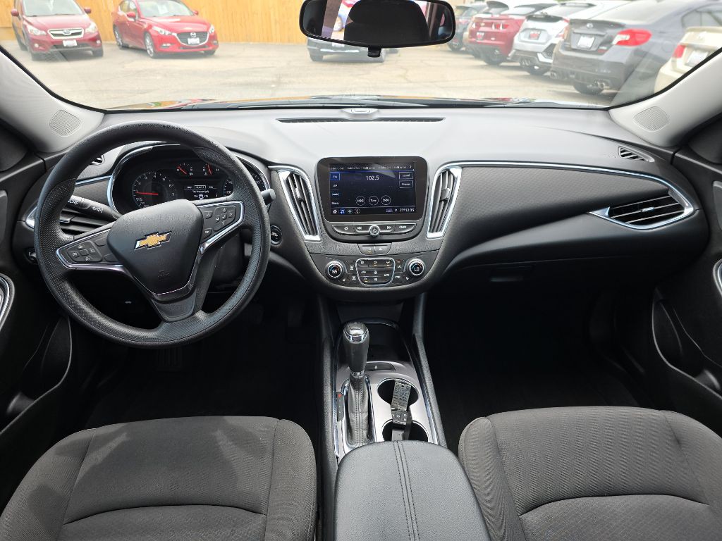 2020 Chevrolet Malibu Image 12
