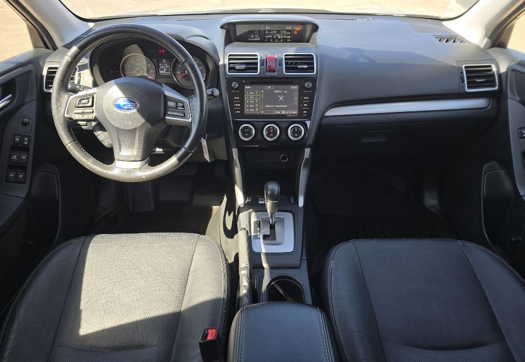 2016 Subaru Forester Image 12