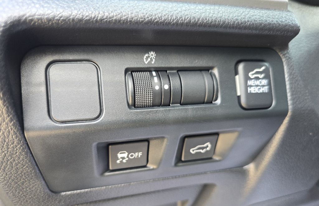 2016 Subaru Forester Image 15