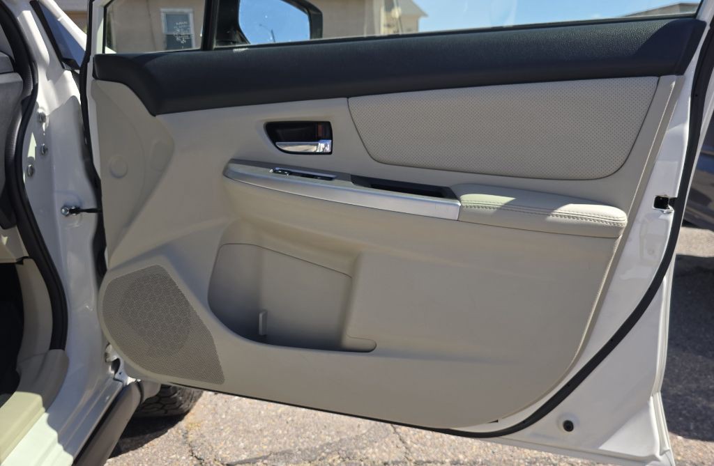 2015 Subaru Crosstrek Image 16