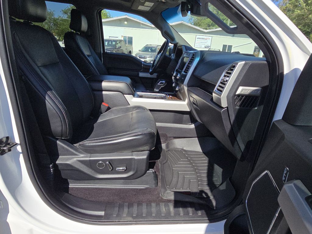 2015 Ford F-150 Image 18