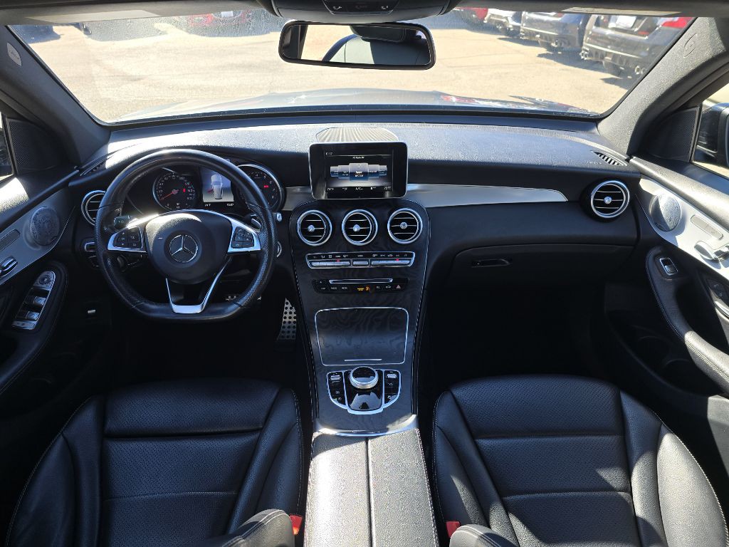 2019 Mercedes-Benz GLC-Class Image 12