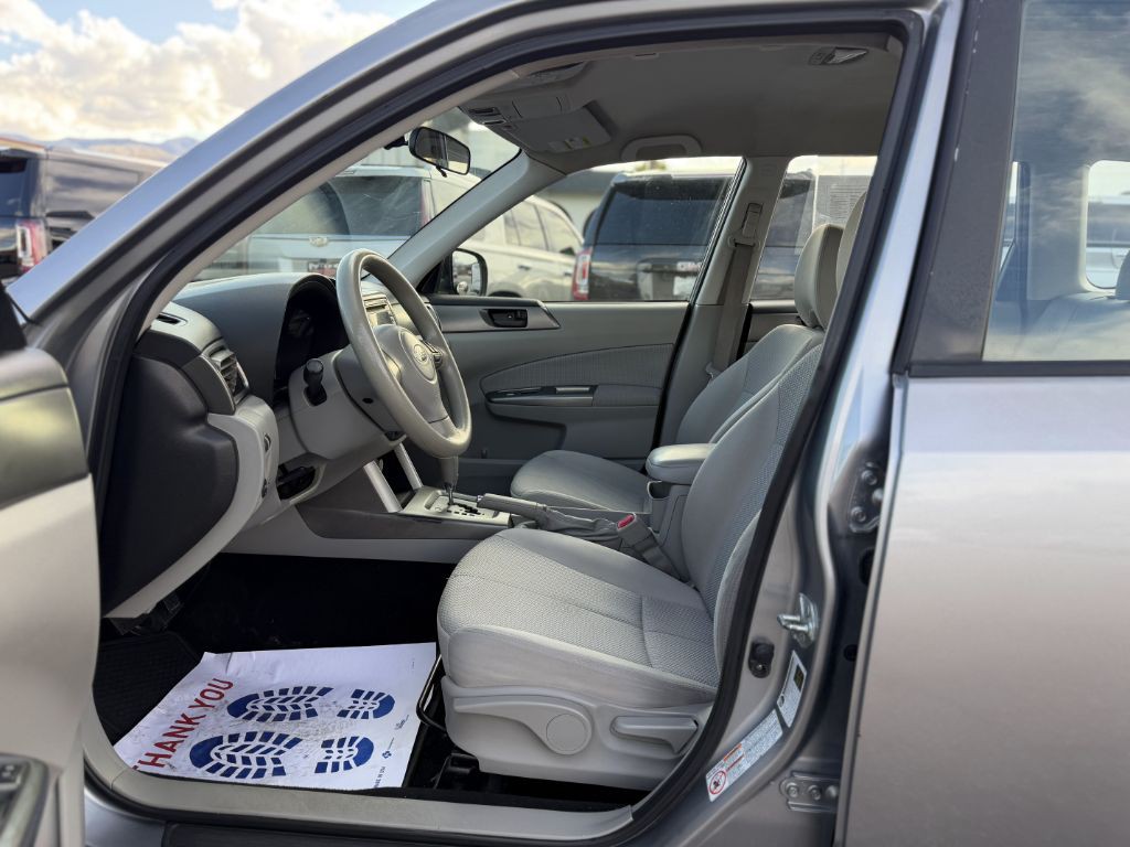 2011 Subaru Forester Image 9