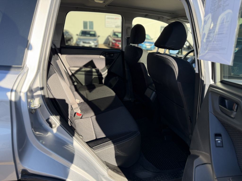 2018 Subaru Forester Image 13
