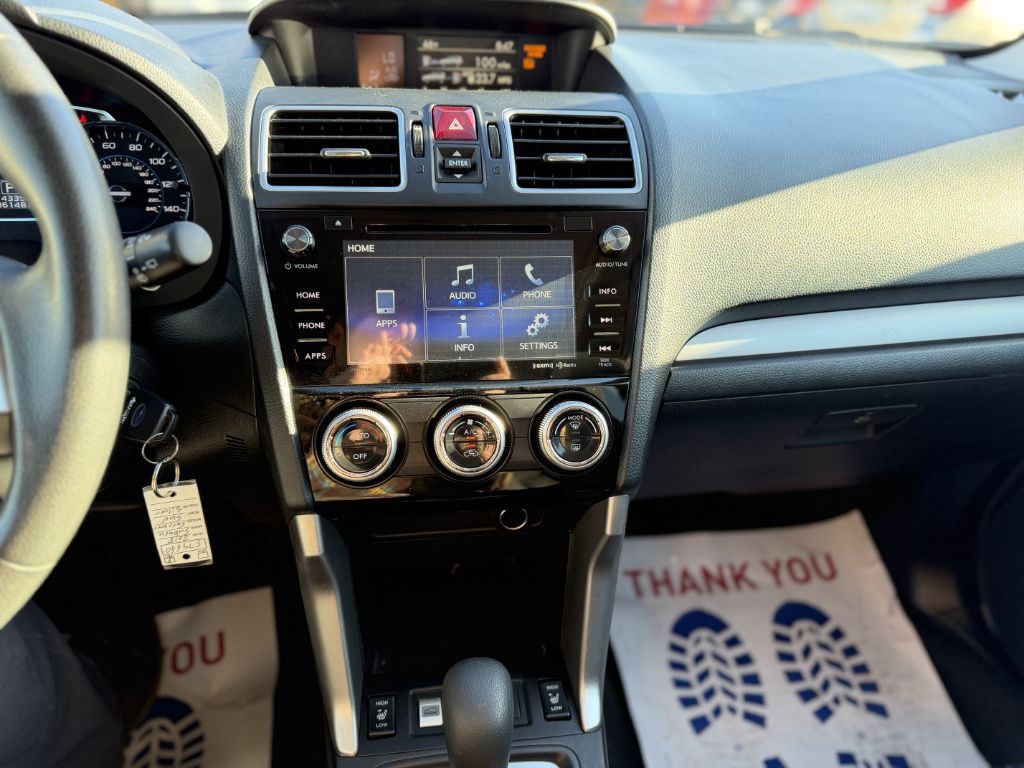 2018 Subaru Forester Image 17