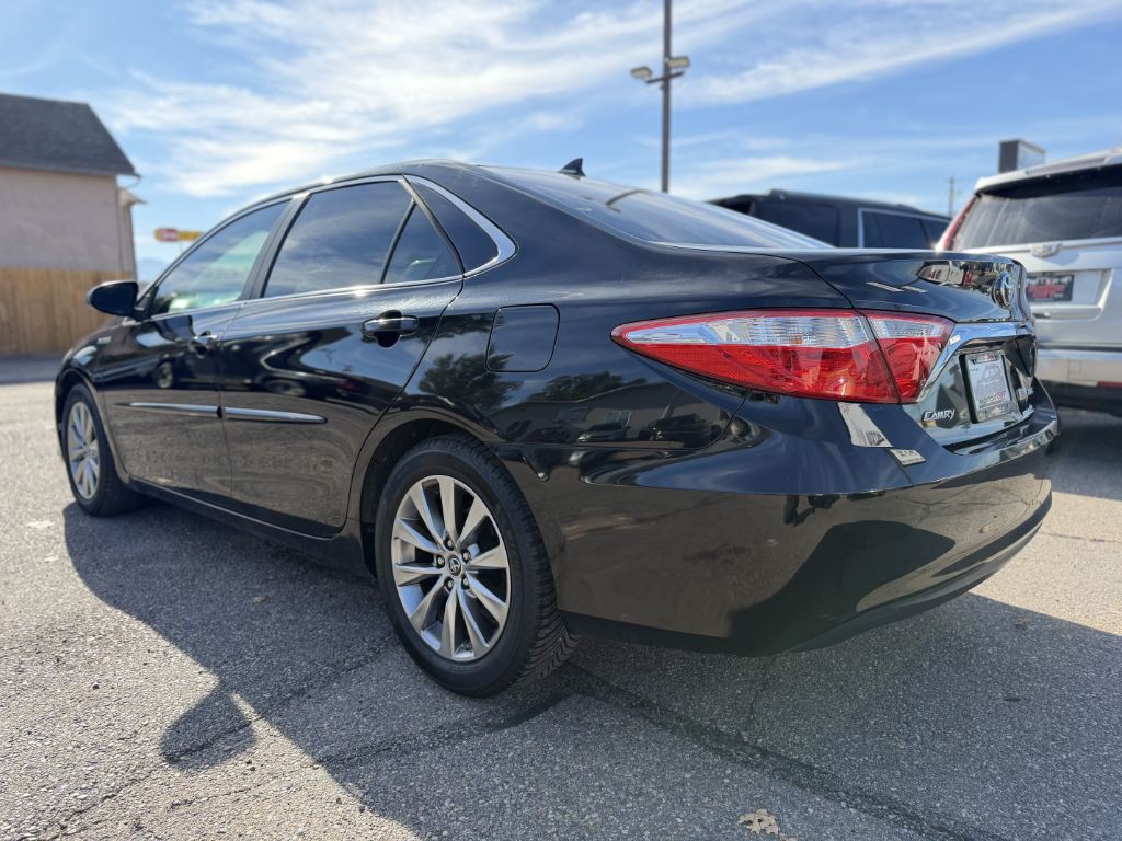 2015 Toyota Camry Image 7