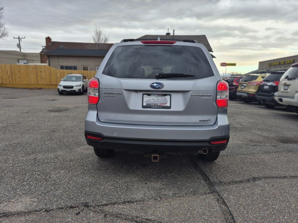 2016 Subaru Forester Image 6