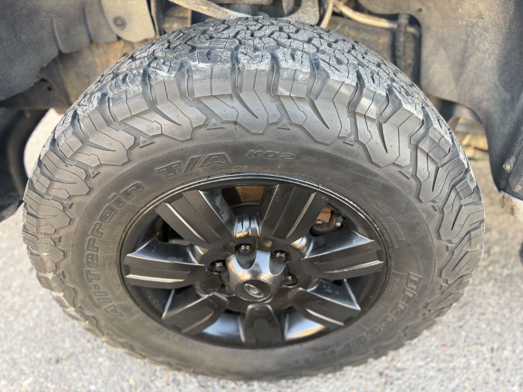 2011 Ford F-150 Image 17