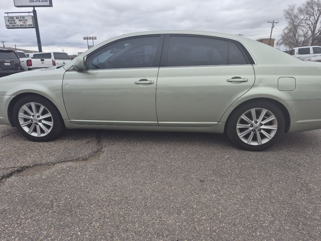2007 Toyota Avalon Image 7