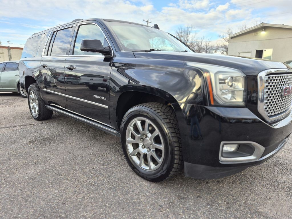 2015 GMC Yukon Image 3