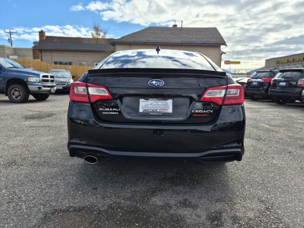2018 Subaru Legacy Image 6