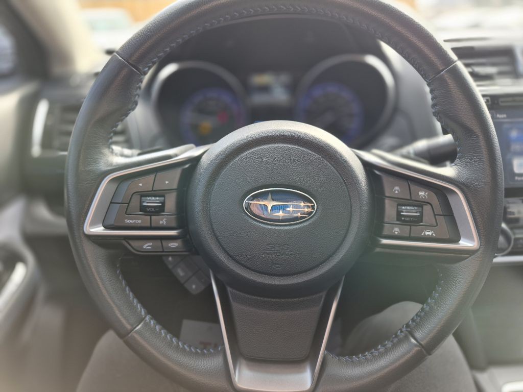 2018 Subaru Legacy Image 13