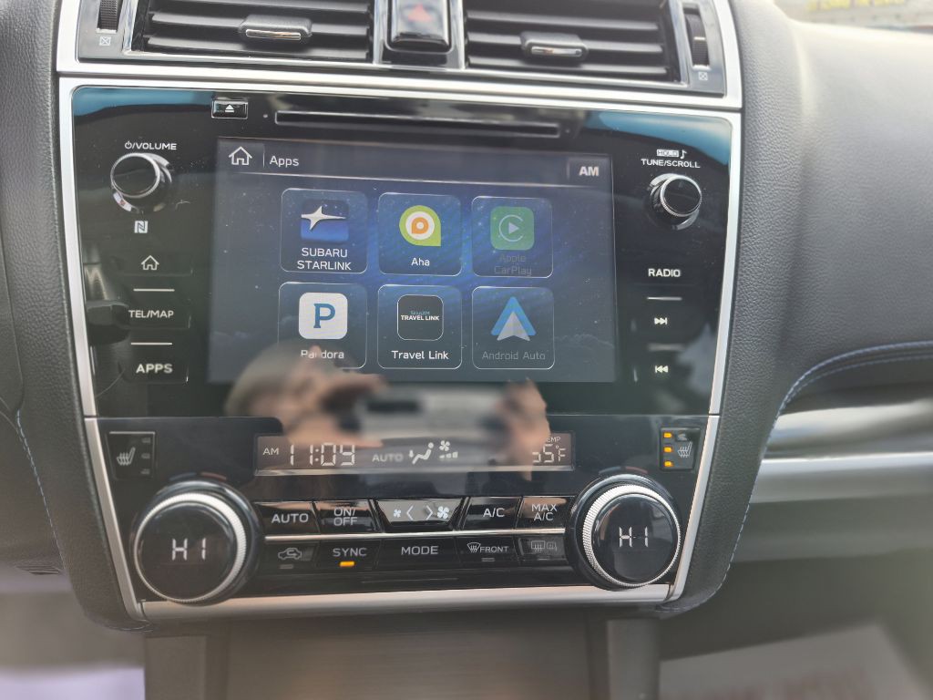 2018 Subaru Legacy Image 15