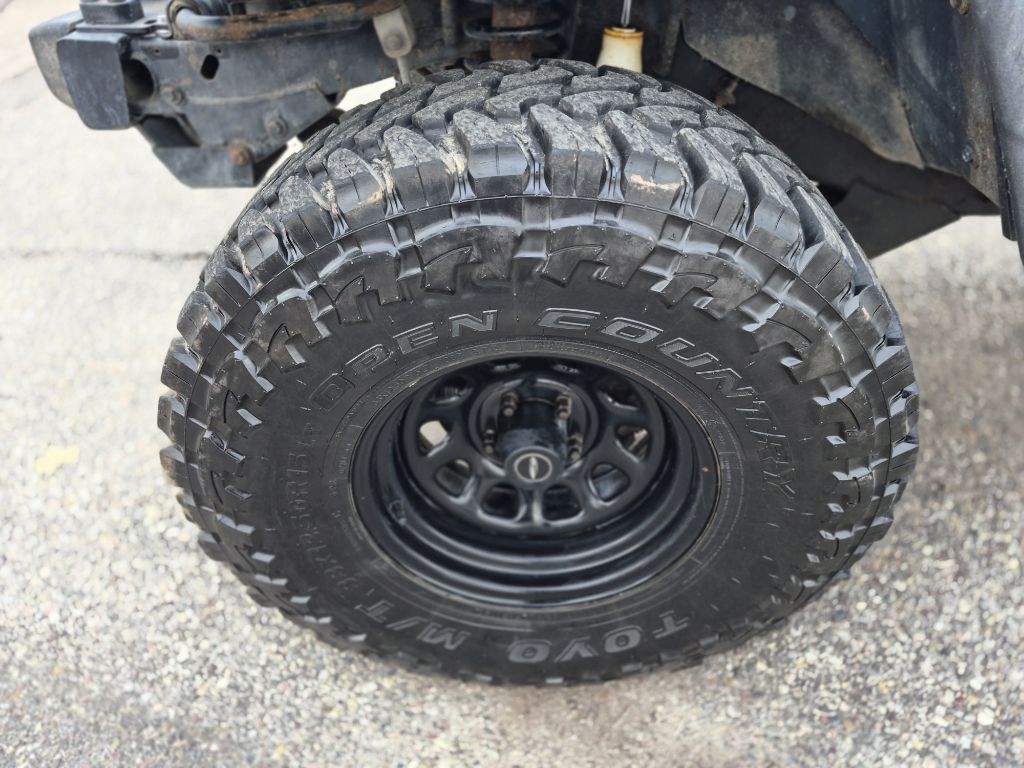 1999 Jeep Wrangler Image 16