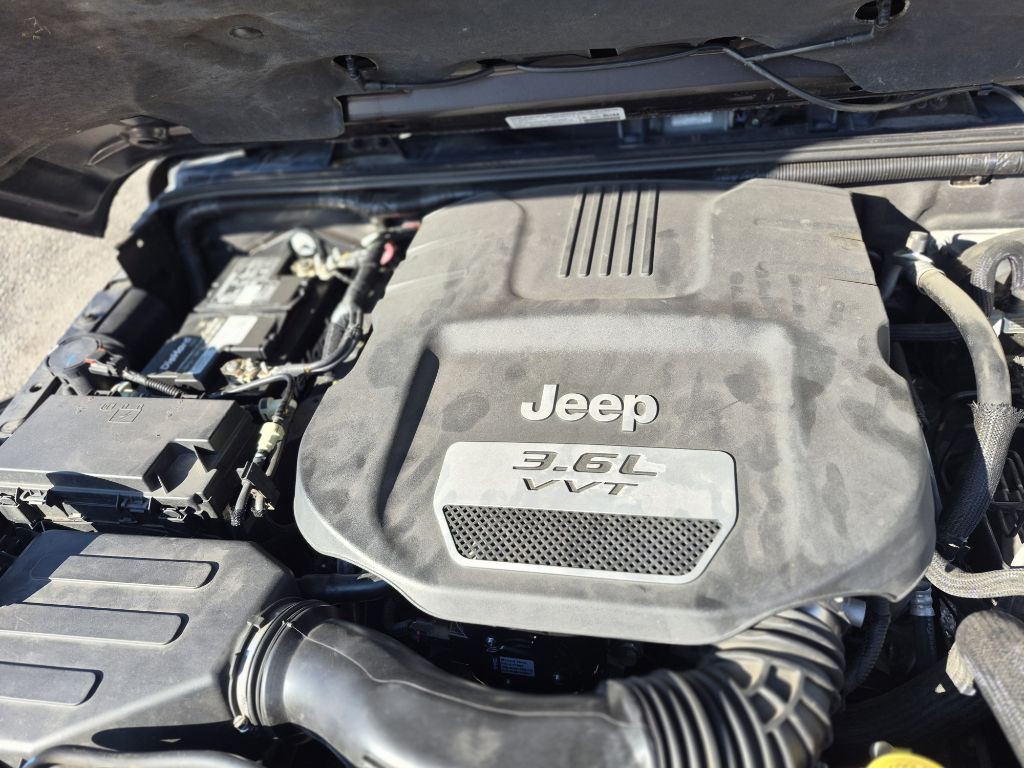 2013 Jeep Wrangler Unlimited Image 18