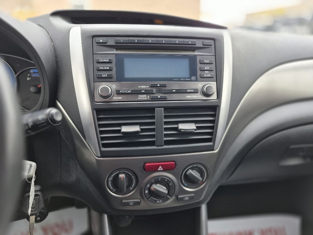 2009 Subaru Forester Image 16