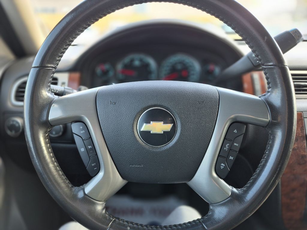 2010 Chevrolet Tahoe Image 15