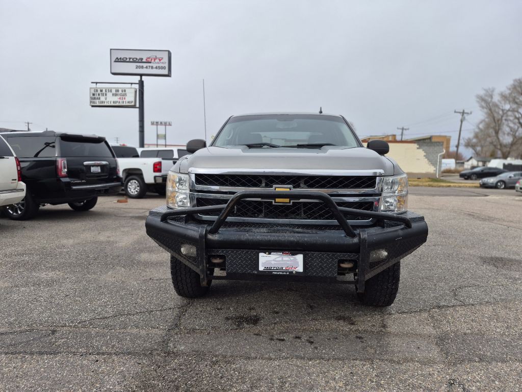 2013 Chevrolet Silverado 1500 Image 2