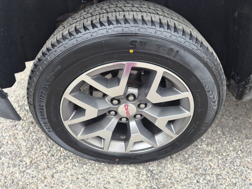 2017 GMC Sierra Image 16