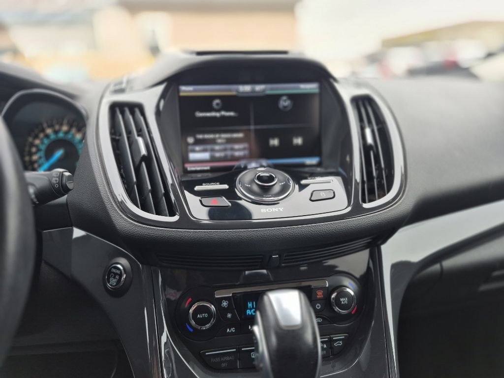 2013 Ford Escape Image 16