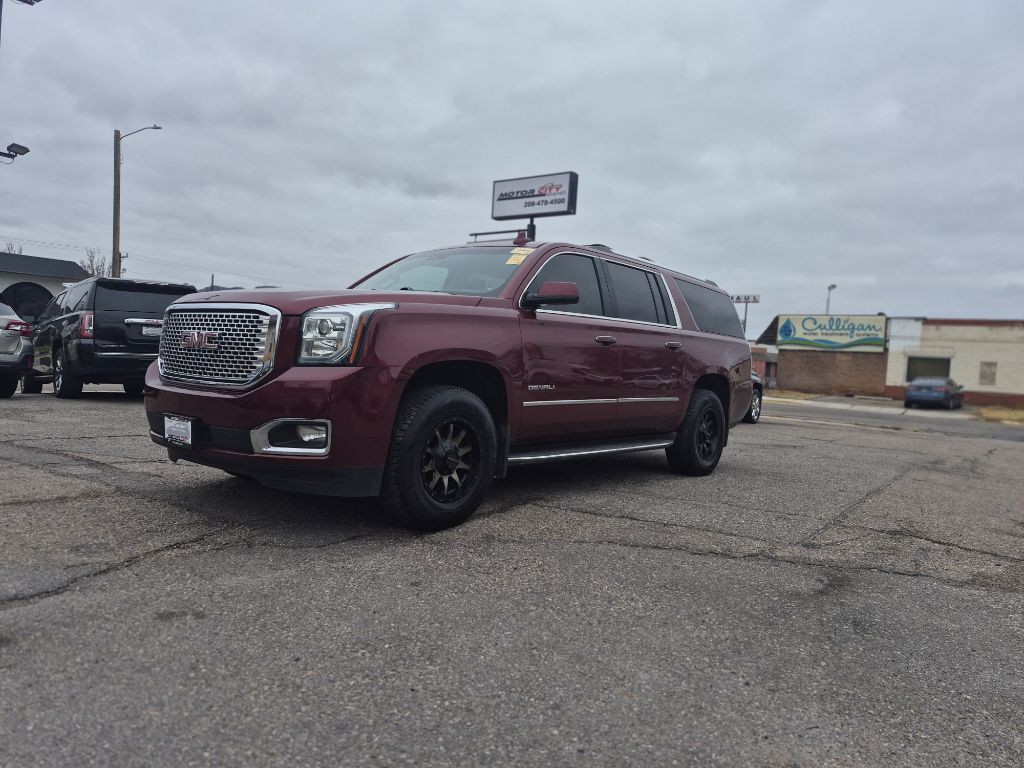 2017 GMC Yukon Image 1