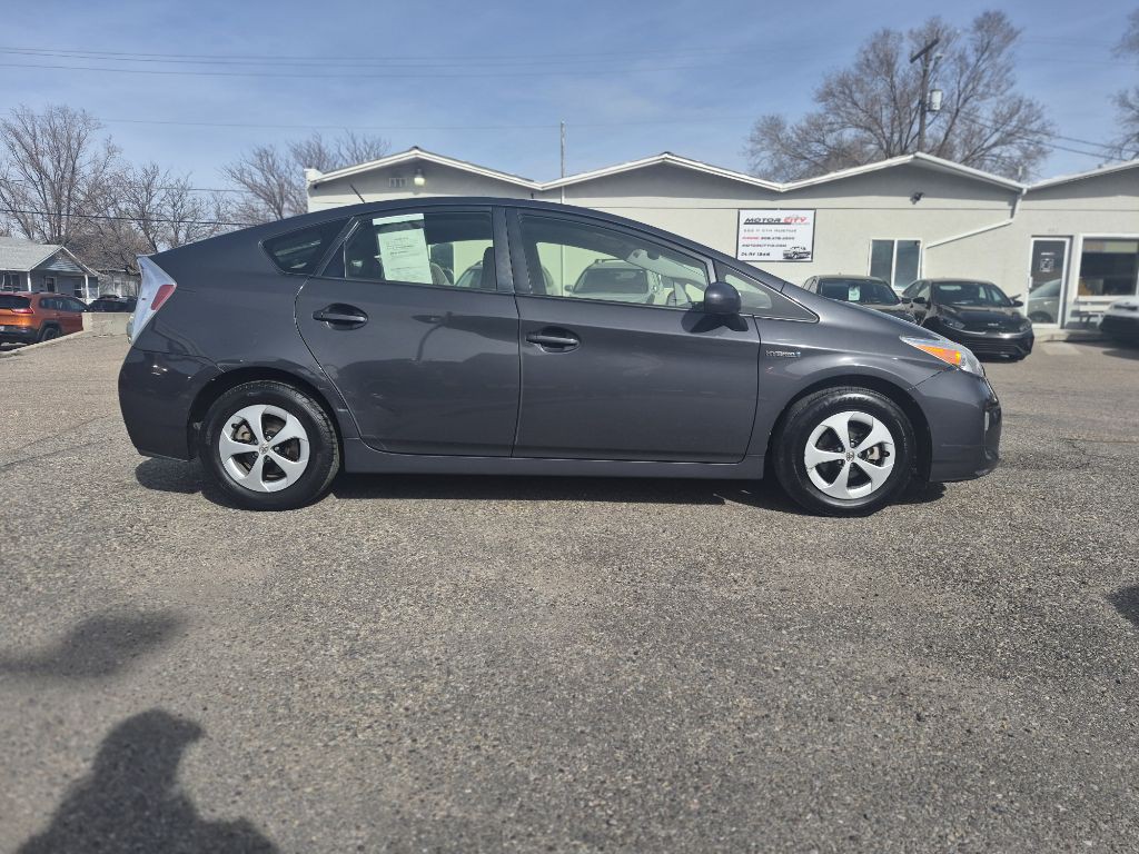 2014 Toyota Prius Image 4