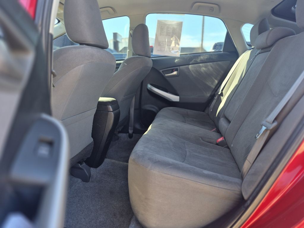 2015 Toyota Prius Image 10