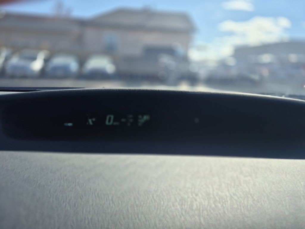 2015 Toyota Prius Image 16