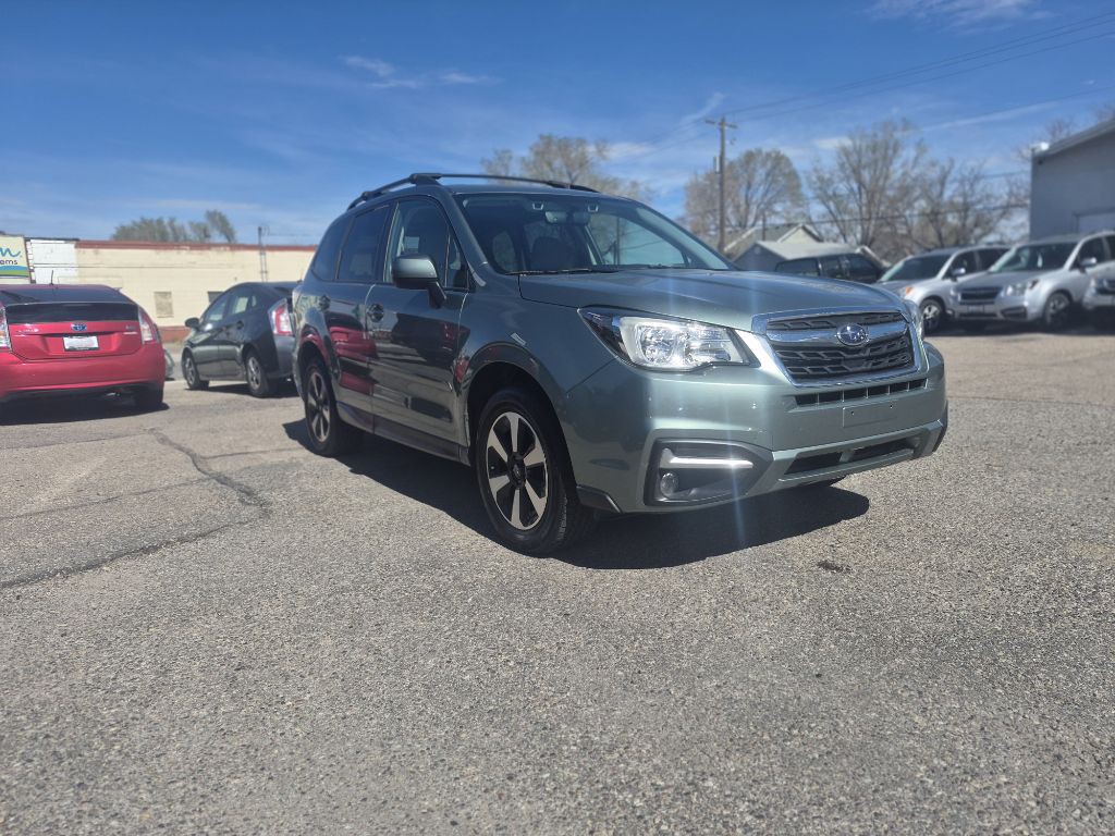 2017 Subaru Forester Image 3