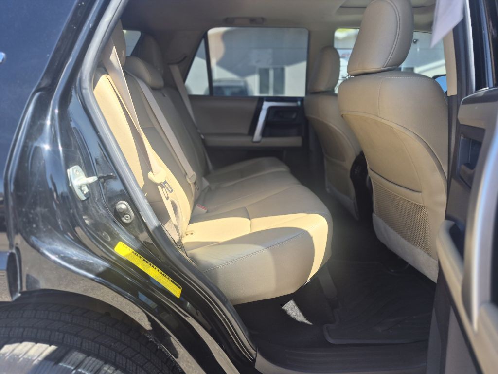 2012 Toyota 4Runner Image 12