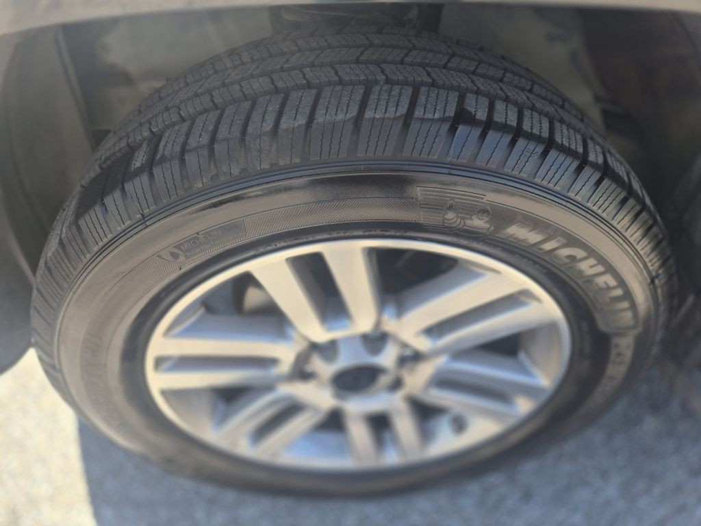 2012 Toyota 4Runner Image 16