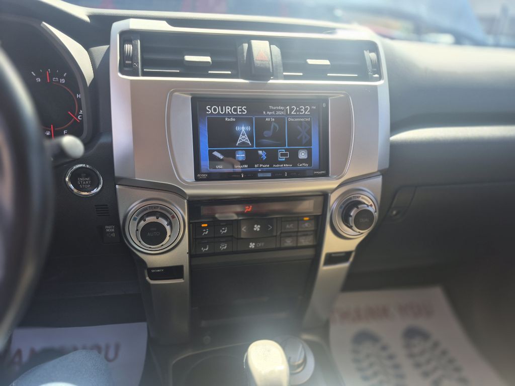 2012 Toyota 4Runner Image 17